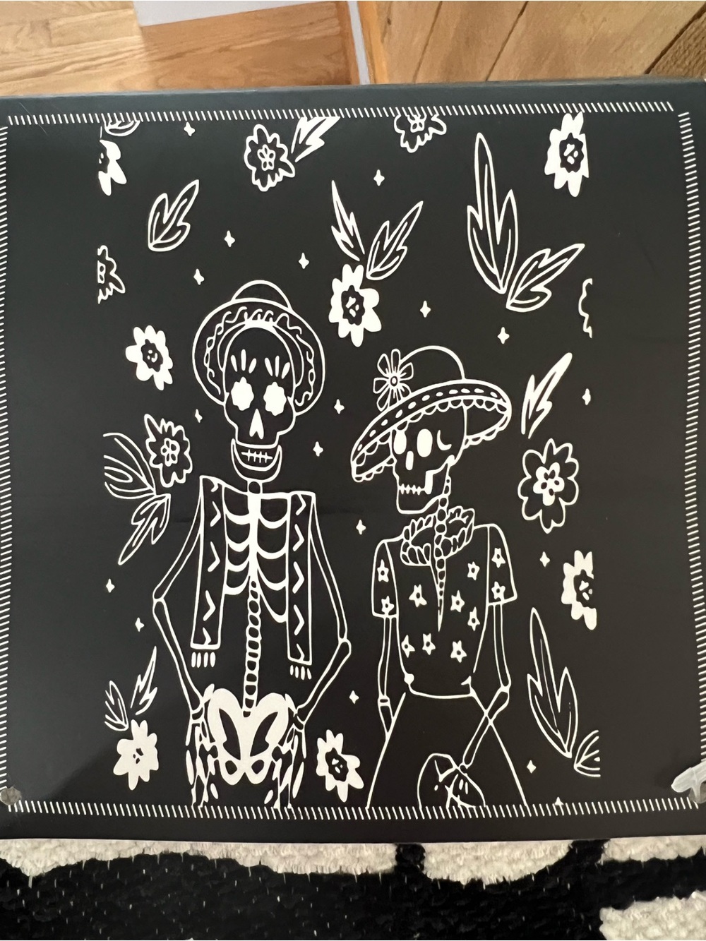Reversible Skeleton Throw Blanket - Black & Cream - Picture 5 of 6